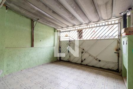 Garagem de casa à venda com 2 quartos, 150m² em Santana, São Paulo