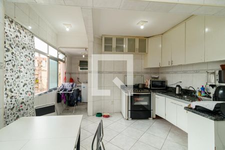 Cozinha de apartamento à venda com 3 quartos, 93m² em Vila Cachoeira, São Paulo