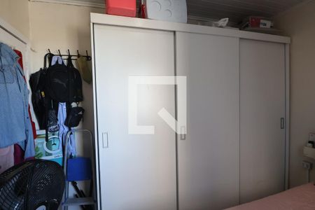 Quarto 1 de apartamento para alugar com 2 quartos, 42m² em Guajuviras, Canoas
