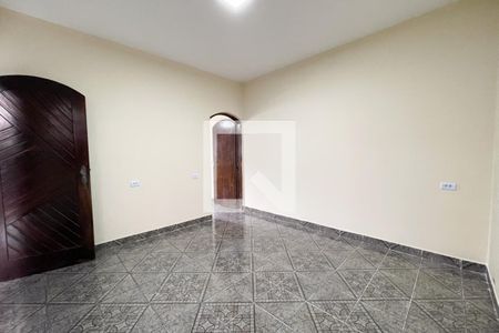 Sala de casa para alugar com 1 quarto, 200m² em Jardim Thelma, São Bernardo do Campo