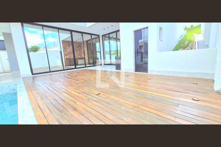 Deck de casa de condomínio à venda com 4 quartos, 384m² em Alphaville Vespasiano, Vespasiano