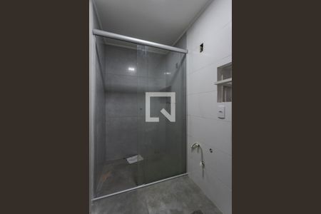Banheiro de apartamento à venda com 2 quartos, 75m² em Bom Jesus, Porto Alegre