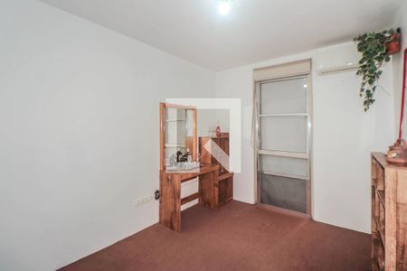 Quarto 1 de apartamento para alugar com 3 quartos, 92m² em Humaitá, Porto Alegre