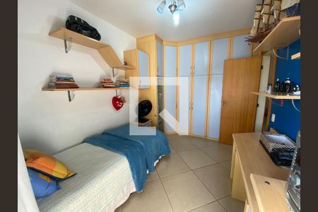 Casa à venda com 4 quartos, 361m² em Camboinhas, Niterói