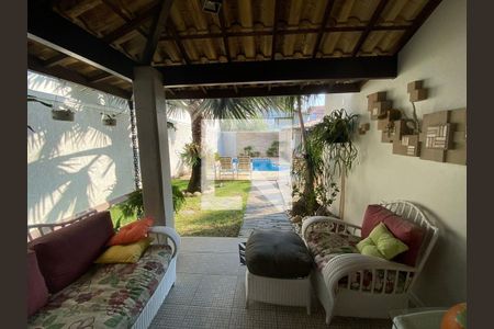 Casa à venda com 4 quartos, 361m² em Camboinhas, Niterói