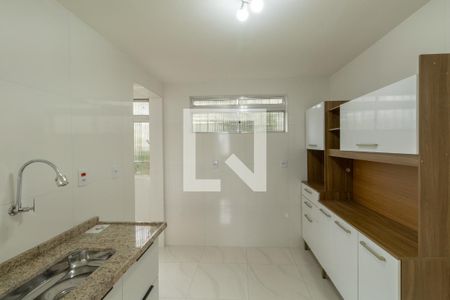 Cozinha de apartamento para alugar com 2 quartos, 57m² em Itaquera, São Paulo