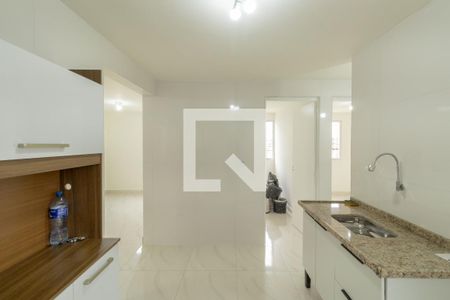 Cozinha de apartamento para alugar com 2 quartos, 57m² em Itaquera, São Paulo