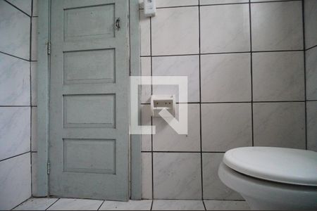 Casa para alugar com 200m², 1 quarto e 7 vagasBanheiro