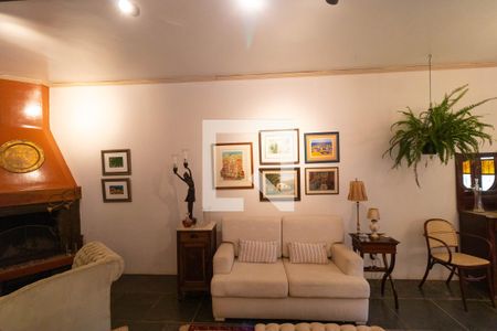 Sala de casa à venda com 3 quartos, 250m² em Cidade Universitária, Campinas