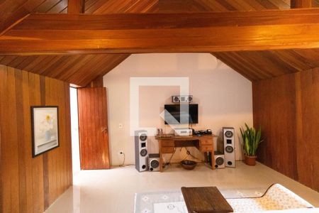 Suíte de casa à venda com 3 quartos, 250m² em Cidade Universitária, Campinas