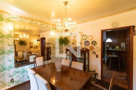 Sala de casa à venda com 3 quartos, 250m² em Cidade Universitária, Campinas