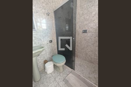 Banheiro de Serviço de casa à venda com 4 quartos, 393m² em Olinda, Contagem