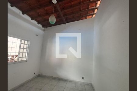 Edícula - Quarto 4 de casa à venda com 4 quartos, 393m² em Olinda, Contagem