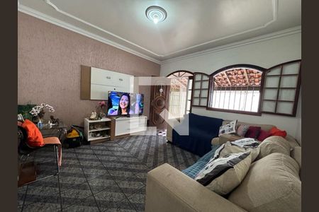 Sala de TV de casa à venda com 5 quartos, 528m² em Céu Azul, Belo Horizonte