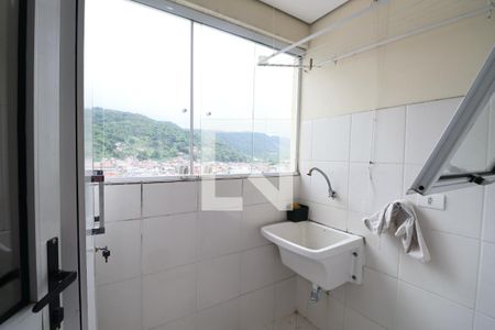 Área de Serviço de apartamento para alugar com 2 quartos, 60m² em Jardim Vitoria, Guarujá