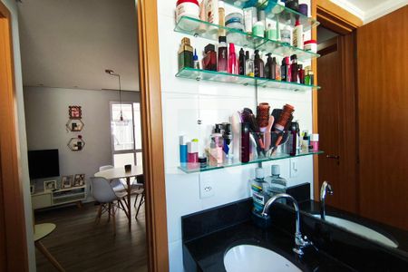 Banheiro de apartamento para alugar com 2 quartos, 41m² em Jardim Bom Sucesso, Campinas