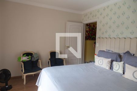Suíte 1 de casa à venda com 3 quartos, 350m² em Vila Capitao Rabelo, Guarulhos