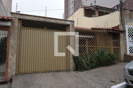 Fachada de casa à venda com 4 quartos, 250m² em Vila Matilde, São Paulo