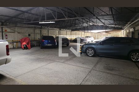 Garagem de apartamento para alugar com 3 quartos, 120m² em Centro, Curitiba