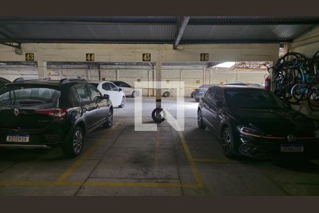Garagem de apartamento para alugar com 3 quartos, 120m² em Centro, Curitiba