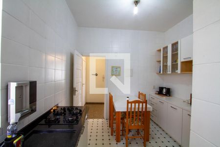 Cozinha de apartamento para alugar com 3 quartos, 120m² em Centro, Curitiba