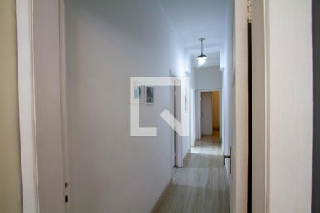 Corredor de apartamento para alugar com 3 quartos, 120m² em Centro, Curitiba