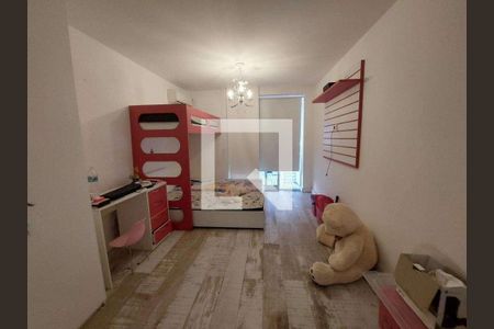 Apartamento à venda com 4 quartos, 170m² em Leme, Rio de Janeiro