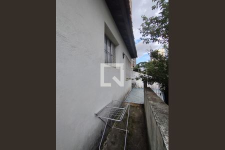 Lateral da Casa de casa à venda com 3 quartos, 100m² em Jardim da Saúde, São Paulo