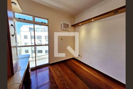 Apartamento à venda com 3 quartos, 125m² em Copacabana, Rio de Janeiro