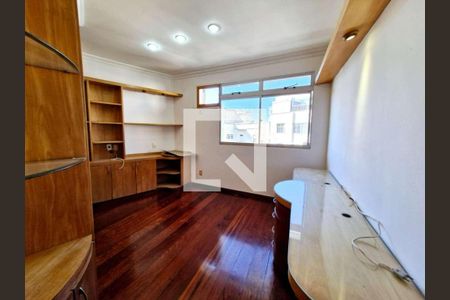 Apartamento à venda com 3 quartos, 125m² em Copacabana, Rio de Janeiro