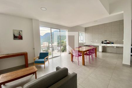 Sala de apartamento à venda com 3 quartos, 240m² em Humaitá, Rio de Janeiro