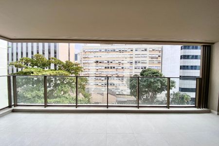 Varanda de apartamento à venda com 3 quartos, 147m² em Botafogo, Rio de Janeiro