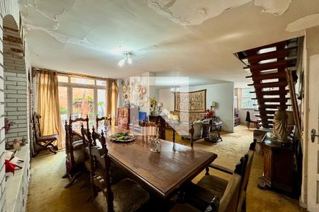 Sala de casa à venda com 4 quartos, 150m² em Botafogo, Rio de Janeiro