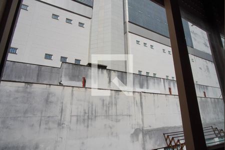 Quarto - Vista de apartamento para alugar com 1 quarto, 77m² em Passo D’areia, Porto Alegre