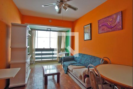 Sala de apartamento para alugar com 1 quarto, 77m² em Passo D’areia, Porto Alegre