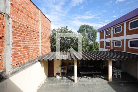 Vista de casa à venda com 3 quartos, 500m² em Lauzane Paulista, São Paulo