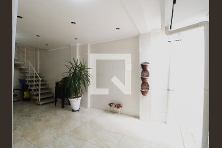 Sala 2 de casa à venda com 2 quartos, 140m² em Vila Nivi, São Paulo