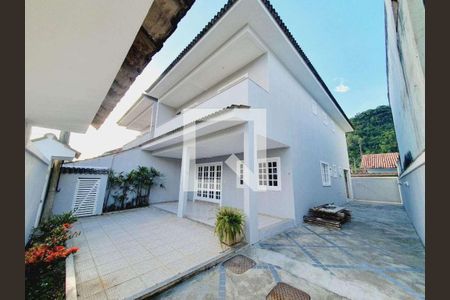 Casa à venda com 4 quartos, 160m² em Vargem Grande, Rio de Janeiro