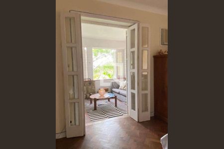 Casa à venda com 7 quartos, 900m² em Jardim Botânico, Rio de Janeiro