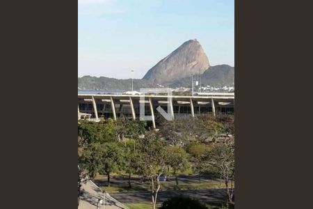 Apartamento à venda com 2 quartos, 76m² em Centro, Rio de Janeiro