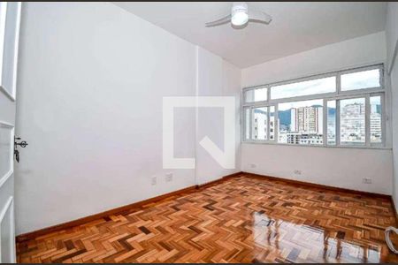Apartamento à venda com 1 quarto, 25m² em Catete, Rio de Janeiro