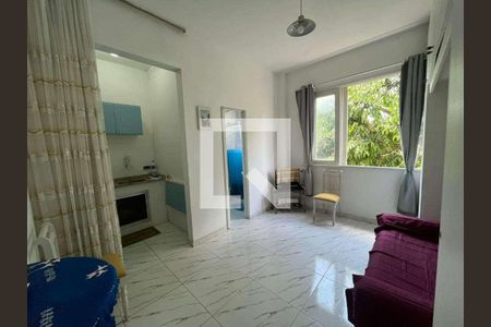Apartamento à venda com 1 quarto, 18m² em Catete, Rio de Janeiro