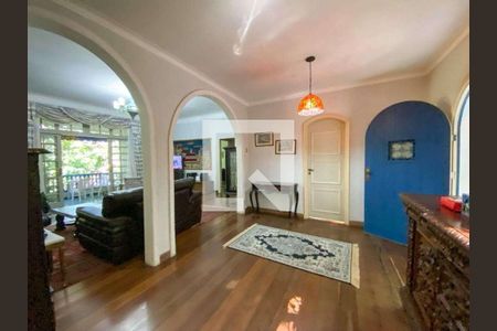 Casa à venda com 3 quartos, 425m² em Laranjeiras, Rio de Janeiro