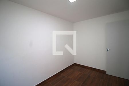 Quarto 1 de apartamento para alugar com 2 quartos, 50m² em Irajá, Rio de Janeiro