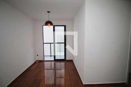 Sala de apartamento para alugar com 2 quartos, 50m² em Irajá, Rio de Janeiro