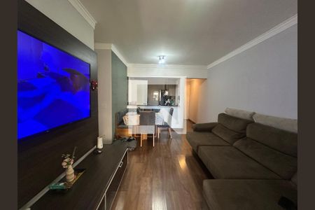 Sala de apartamento à venda com 3 quartos, 85m² em Jardim Tupanci, Barueri