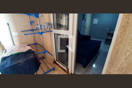 Sacada de apartamento para alugar com 2 quartos, 37m² em Novo Osasco, Osasco