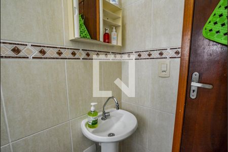 Banheiro Social de casa à venda com 3 quartos, 84m² em Parque Erasmo Assunção, Santo André