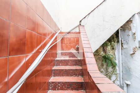 Escada de casa à venda com 2 quartos, 200m² em Perdizes, São Paulo