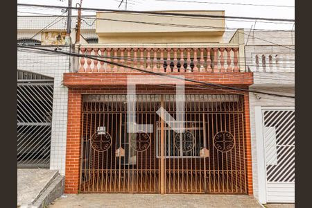 Fachada de casa para alugar com 2 quartos, 120m² em Vila Invernada, São Paulo
